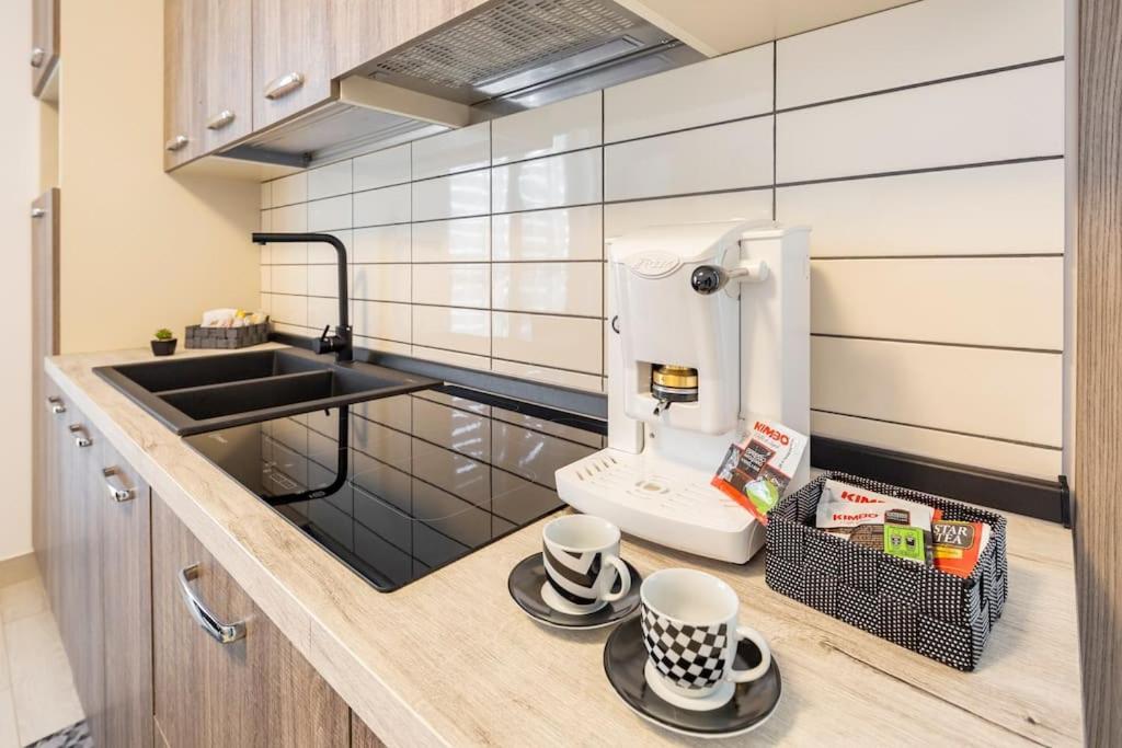 Tenuta Croce Appartamento Karol-Piscina-Vista Mare Salerno Ngoại thất bức ảnh