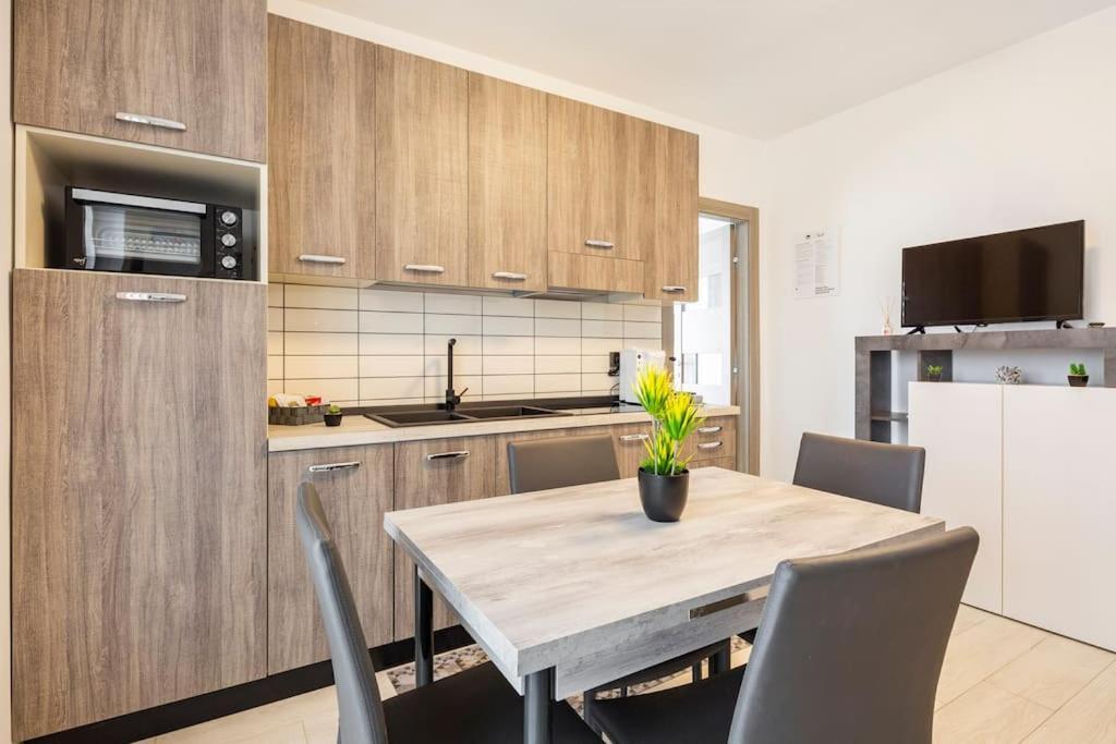 Tenuta Croce Appartamento Karol-Piscina-Vista Mare Salerno Ngoại thất bức ảnh